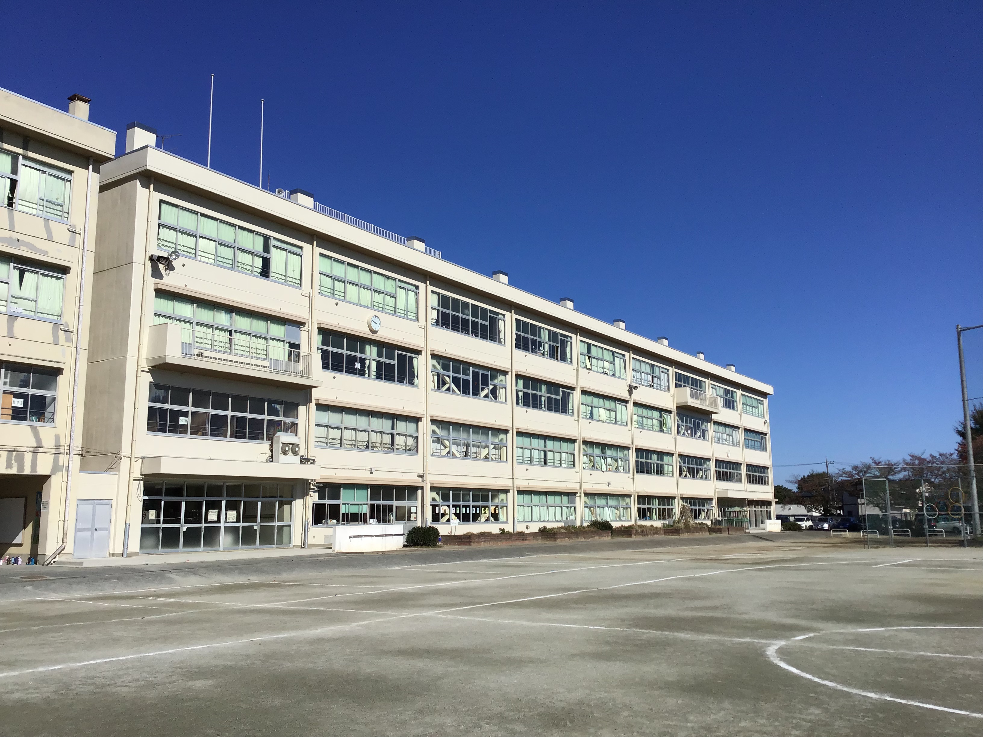 川越市立寺尾小学校大規模改造（外部）工事のアイキャッチ画像