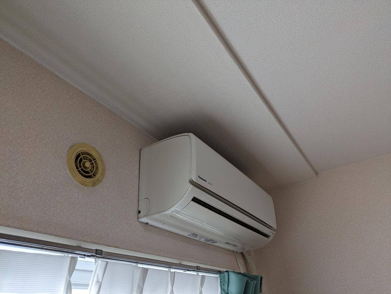 Sマンション様天井クロス貼替工事のアイキャッチ画像